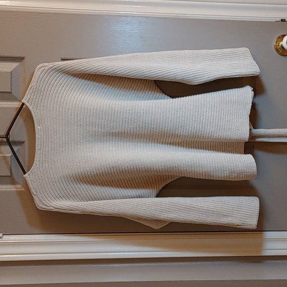 Zara Cream Crew Neck Sweater - Picture 9 of 11